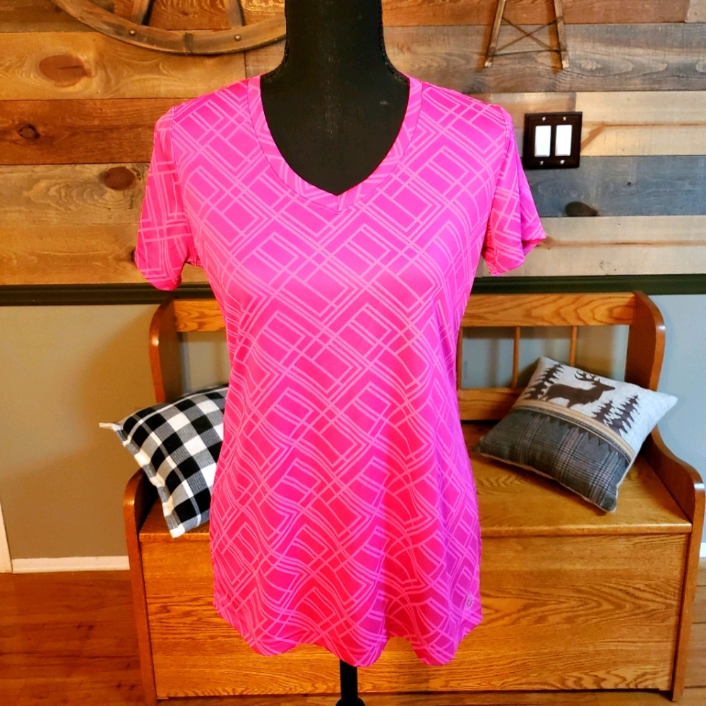 Be Inspired Geometric Short Sleeve Top